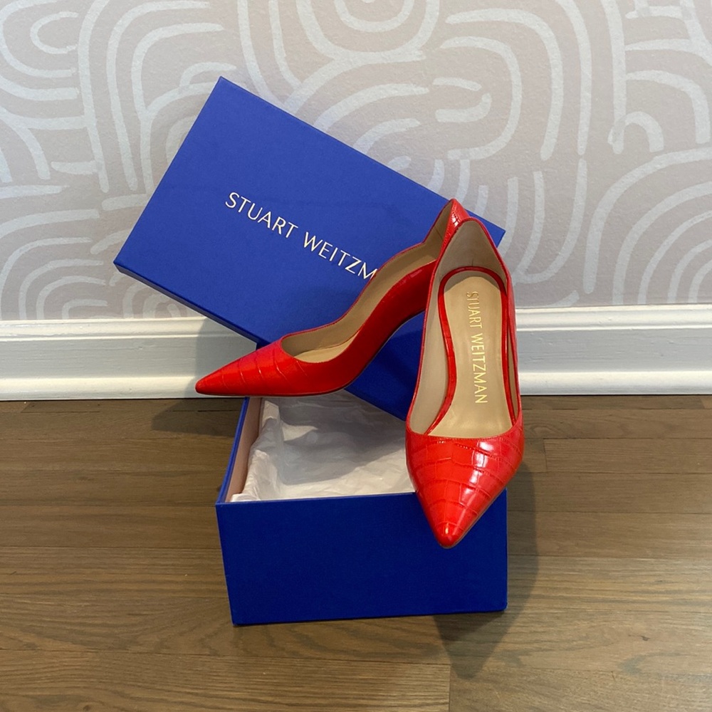 Stuart Weitzman Red Croc-Embossed Heels (Size 6)
